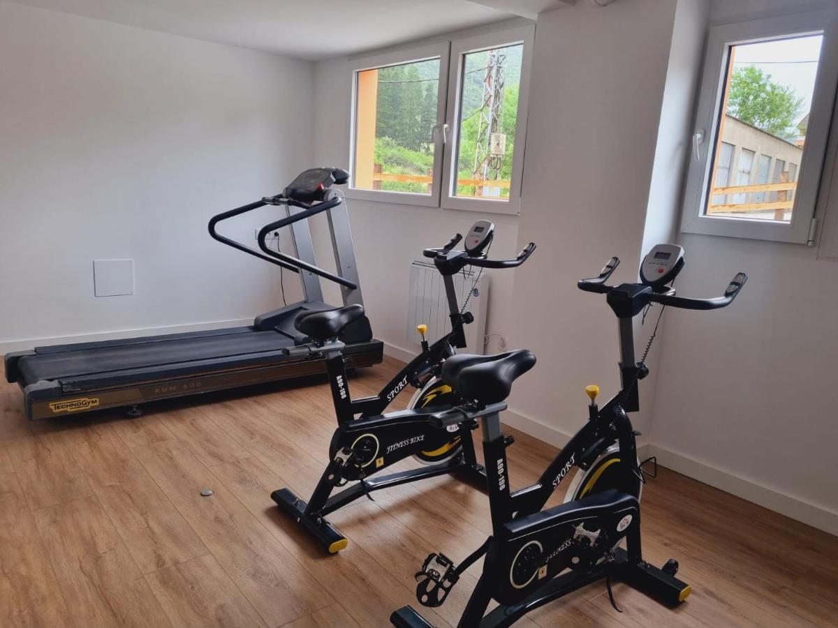 Maile Apartamentos Потес Екстер'єр фото