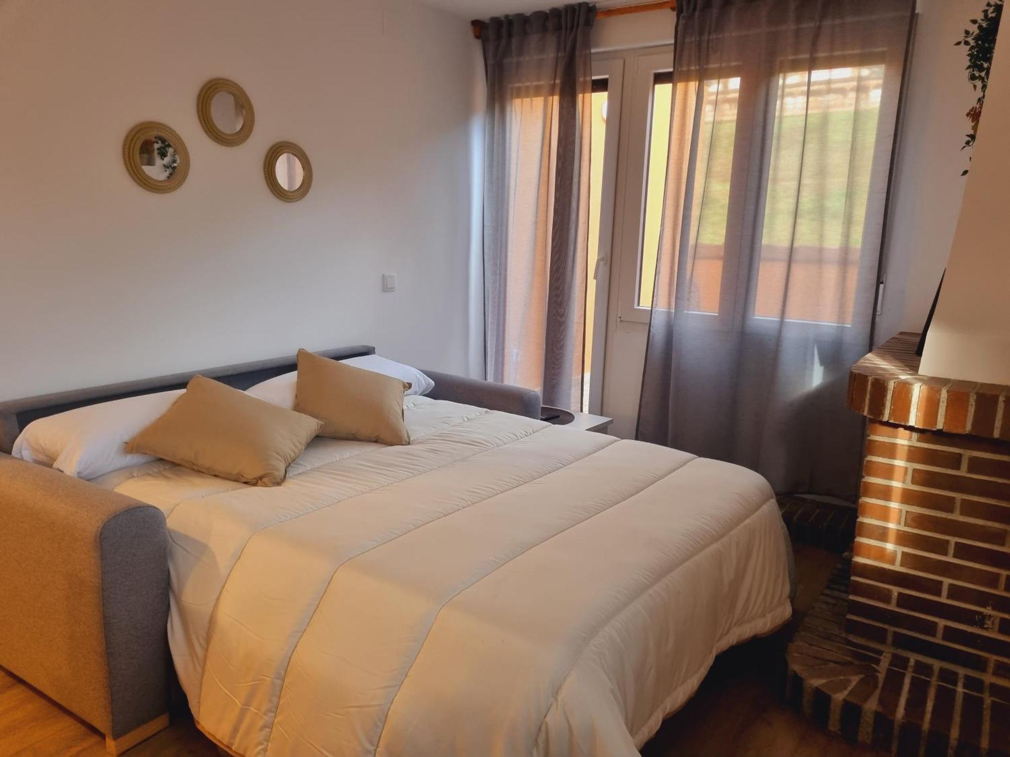 Maile Apartamentos Потес Екстер'єр фото