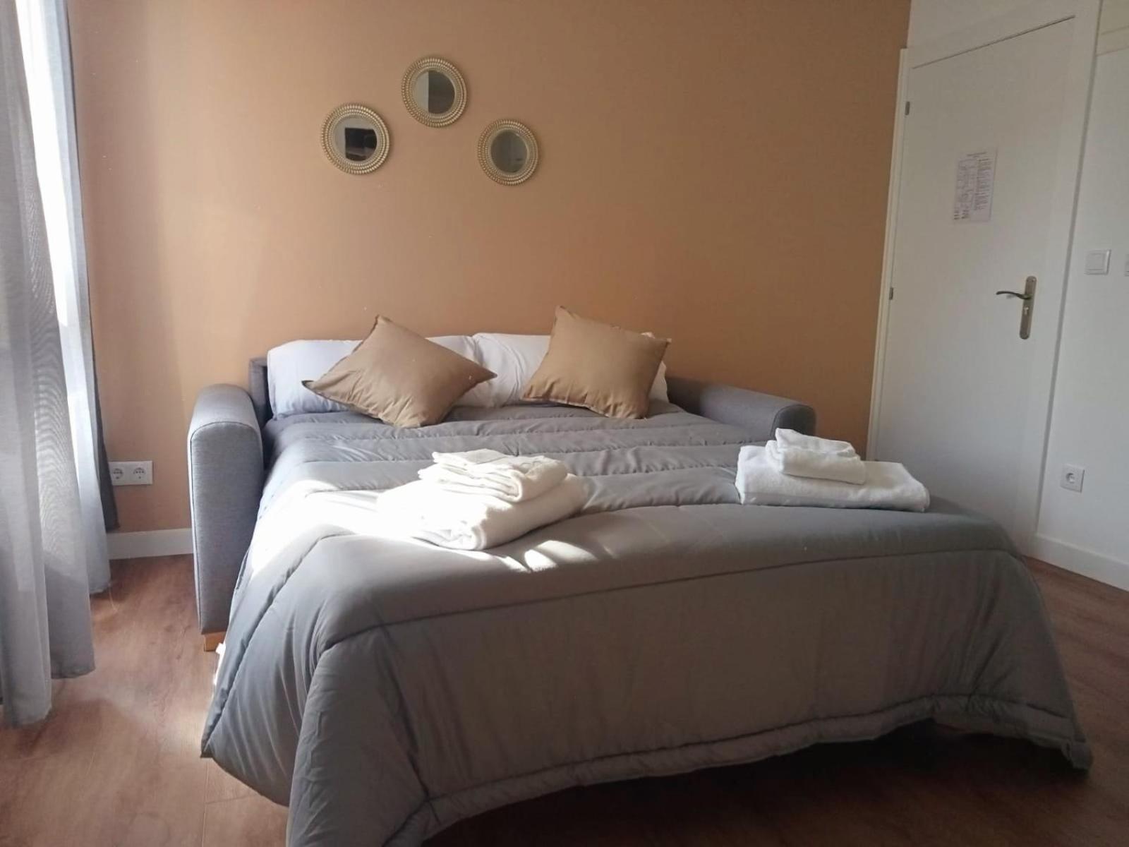 Maile Apartamentos Потес Номер фото