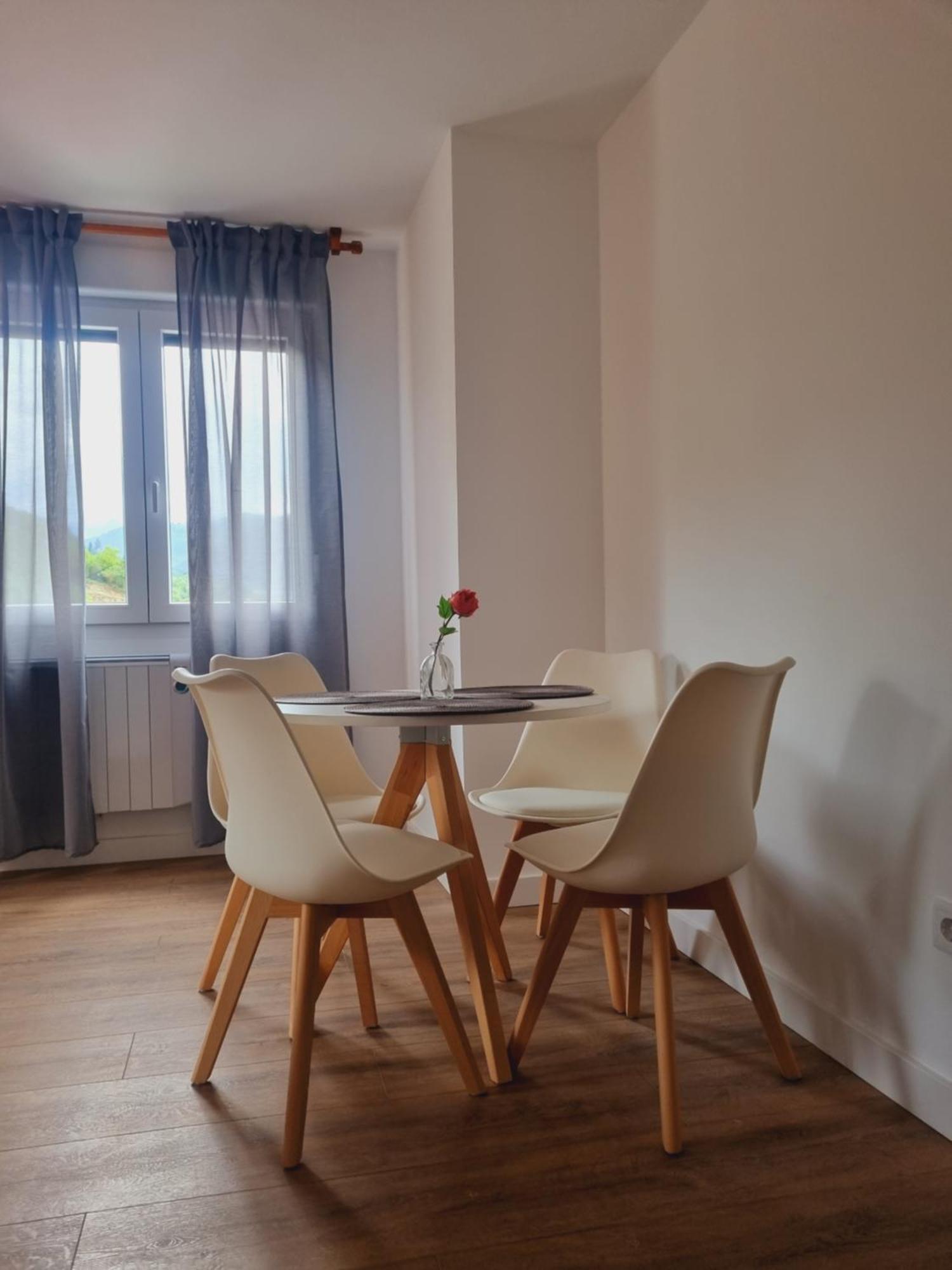 Maile Apartamentos Потес Номер фото