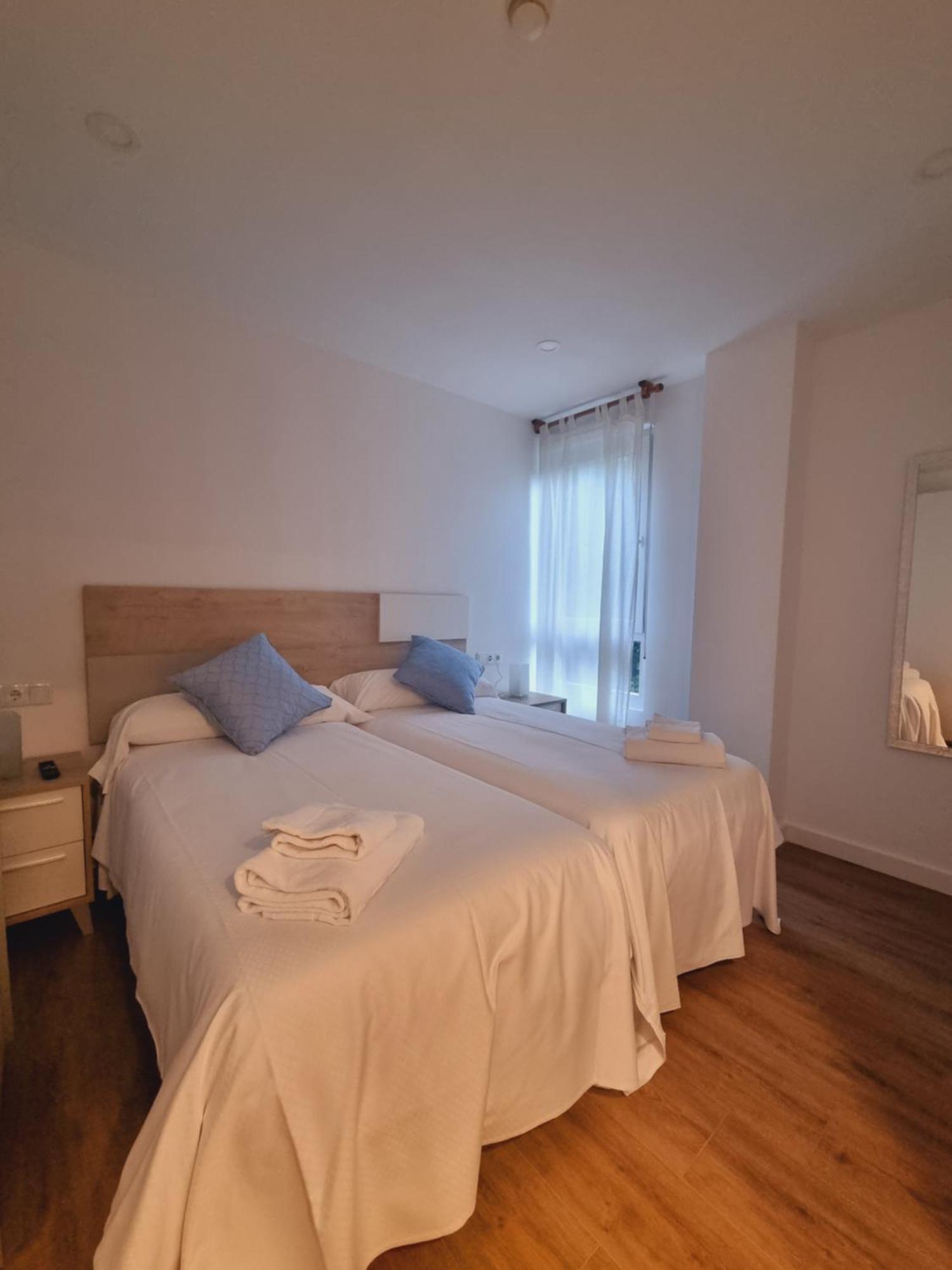 Maile Apartamentos Потес Номер фото